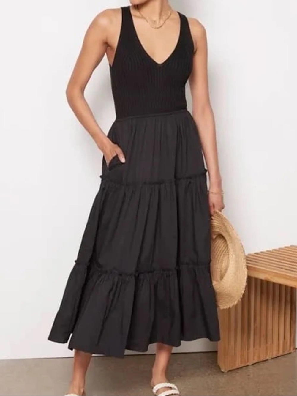 Evereve Midi Dress Womens Black Ribbed Tiered Sleeveless Pockets Going Out